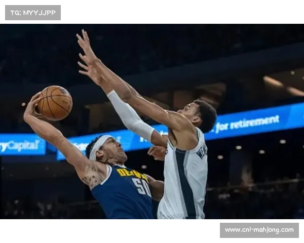 文班亚马加练罚球，马刺教练组肯定其进步